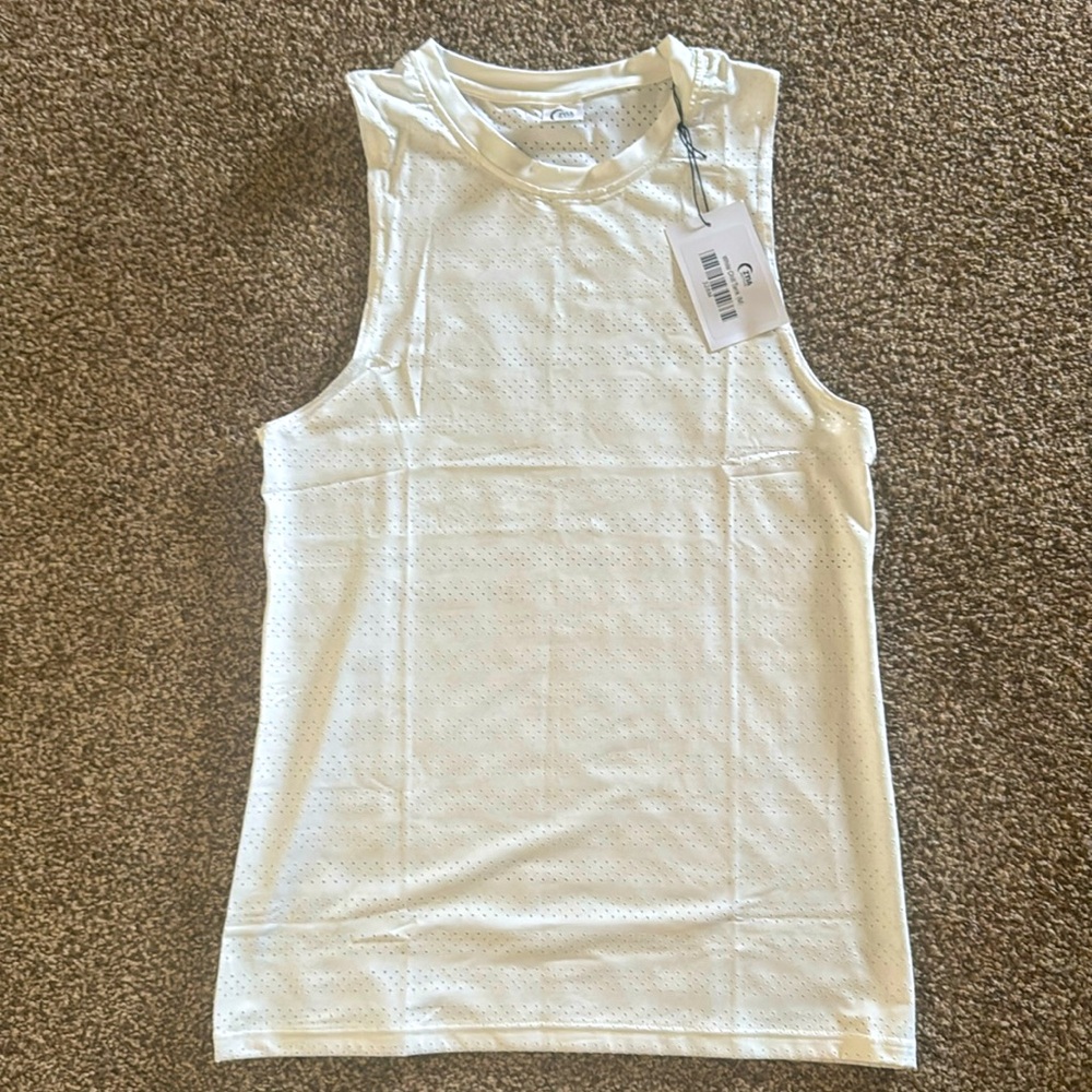 ZYIA Active White Chill Tank Size medium